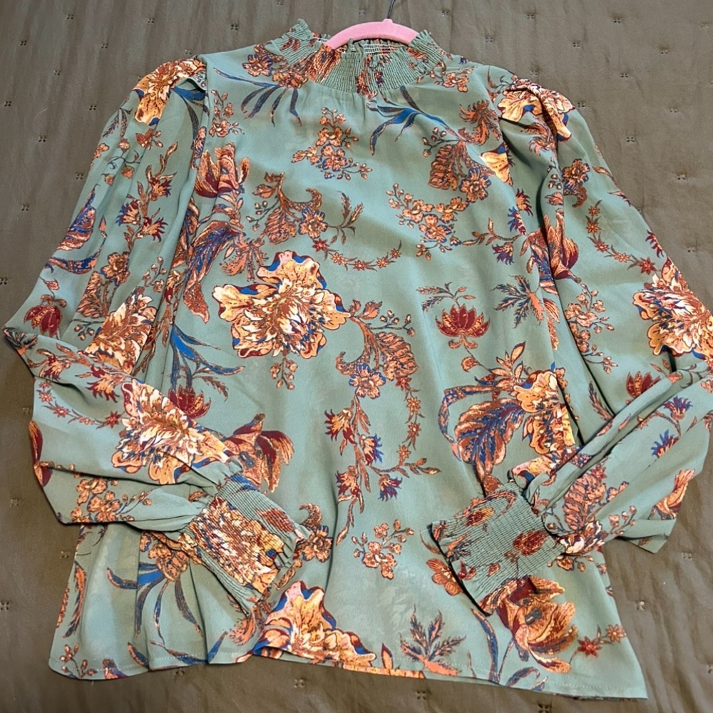 Boutique Flying Tomato Blouse